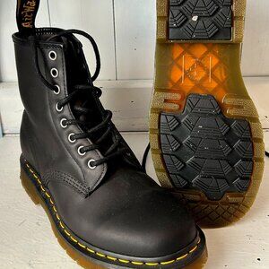 Dr. Martens